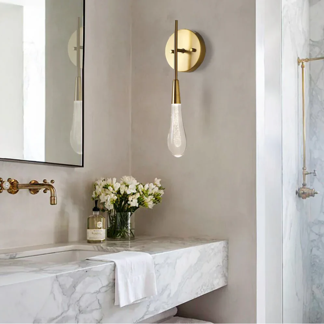 Avelisse Solitaire Glass Wall Sconce