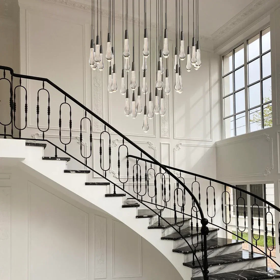 Avelisse Glass Raindrop Round Chandelier 17"/24"/36"/58"