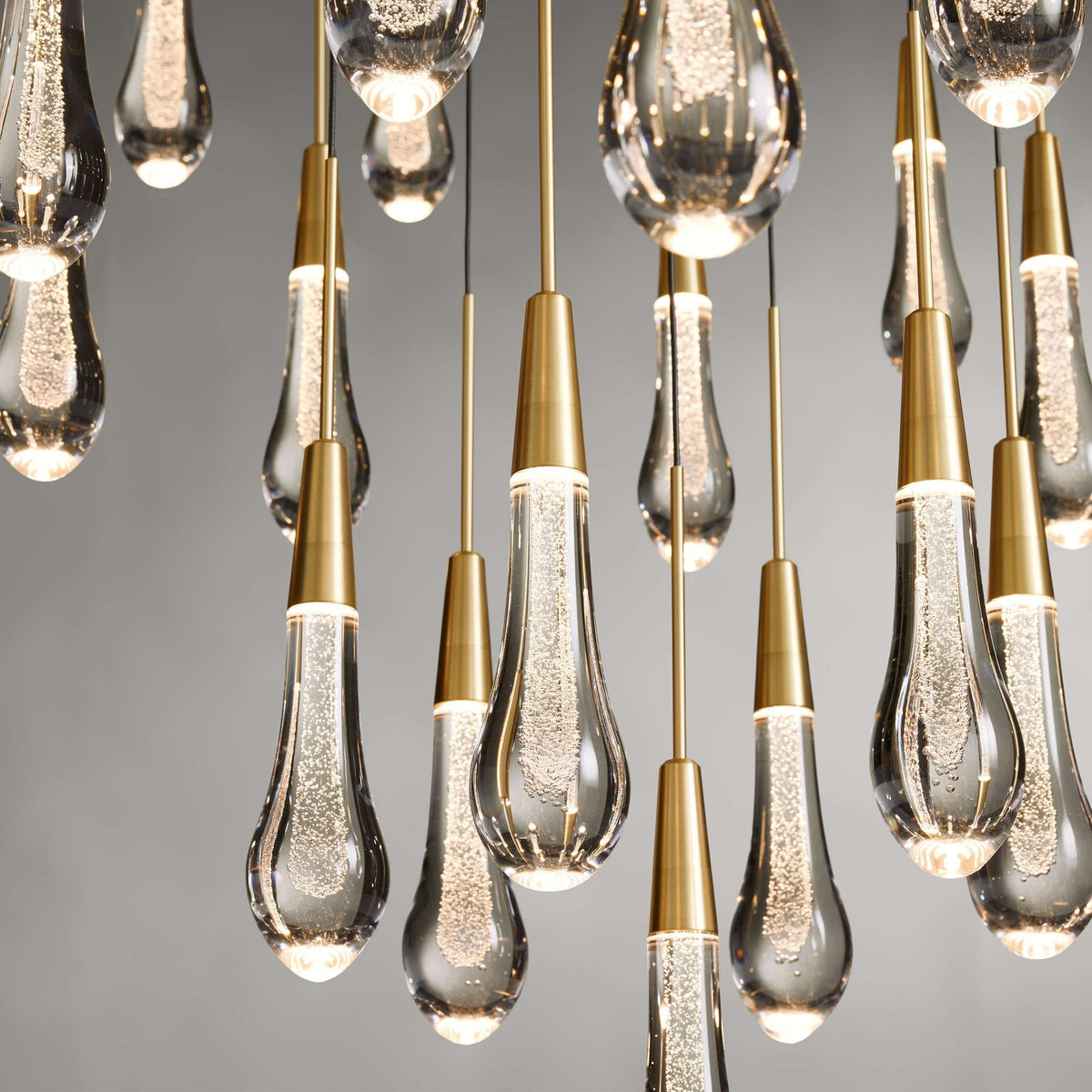 Avelisse Glass Raindrop Round Chandelier 17"/24"/36"/58"