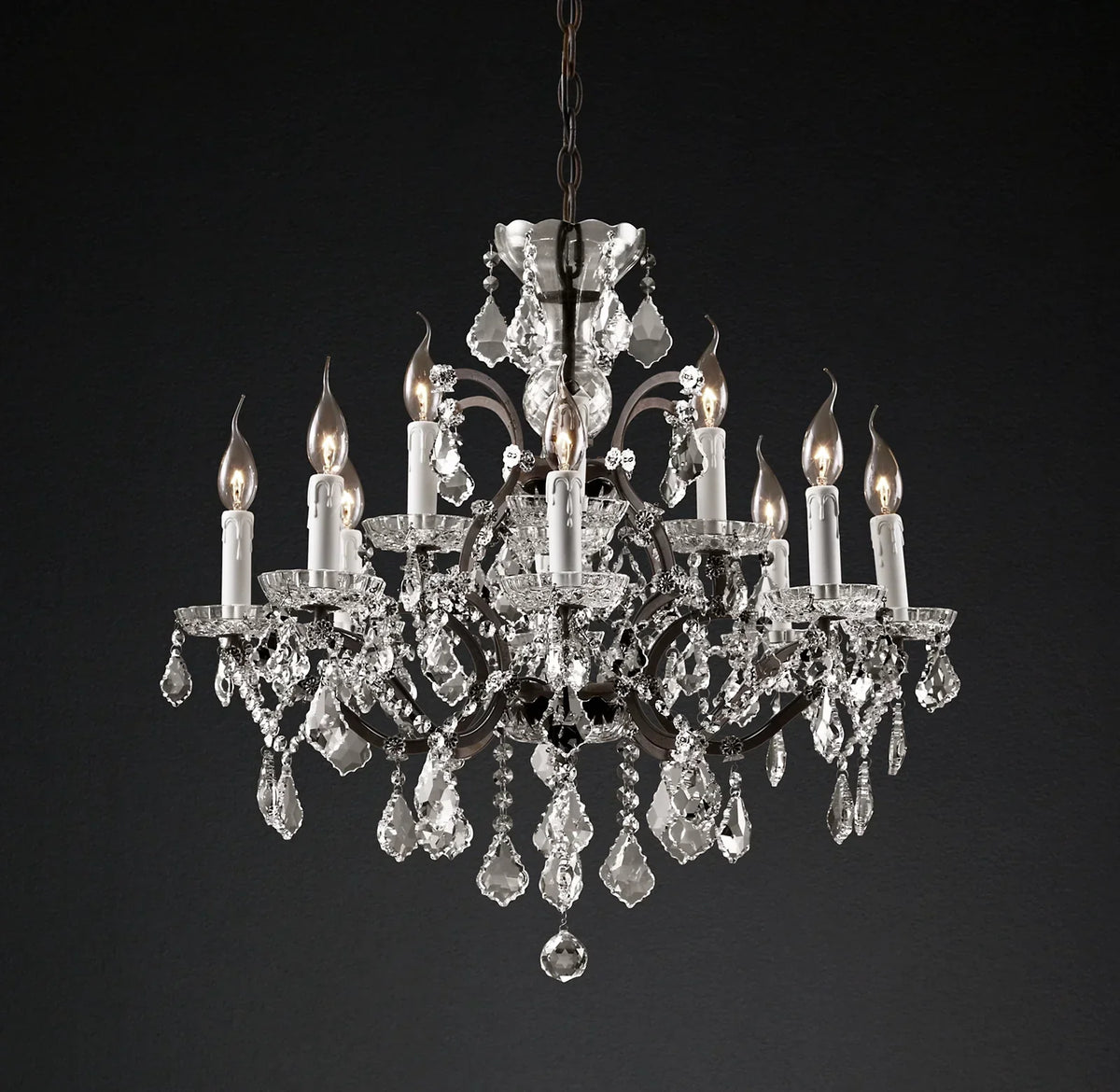 Rovienne 28″ Classic K9 Crystal Chandelier