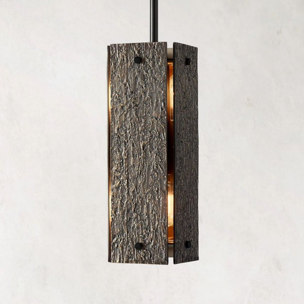 Valora 19″ Rectangular Brass Pendant