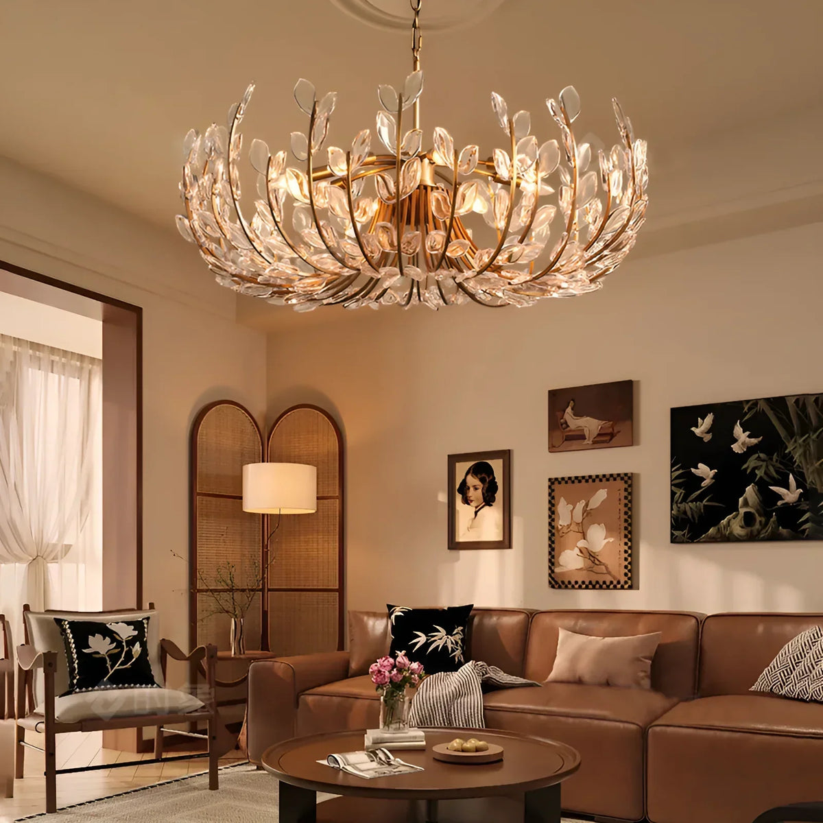 Seraphina 32″ 8-Light Glass Petal Chandelier