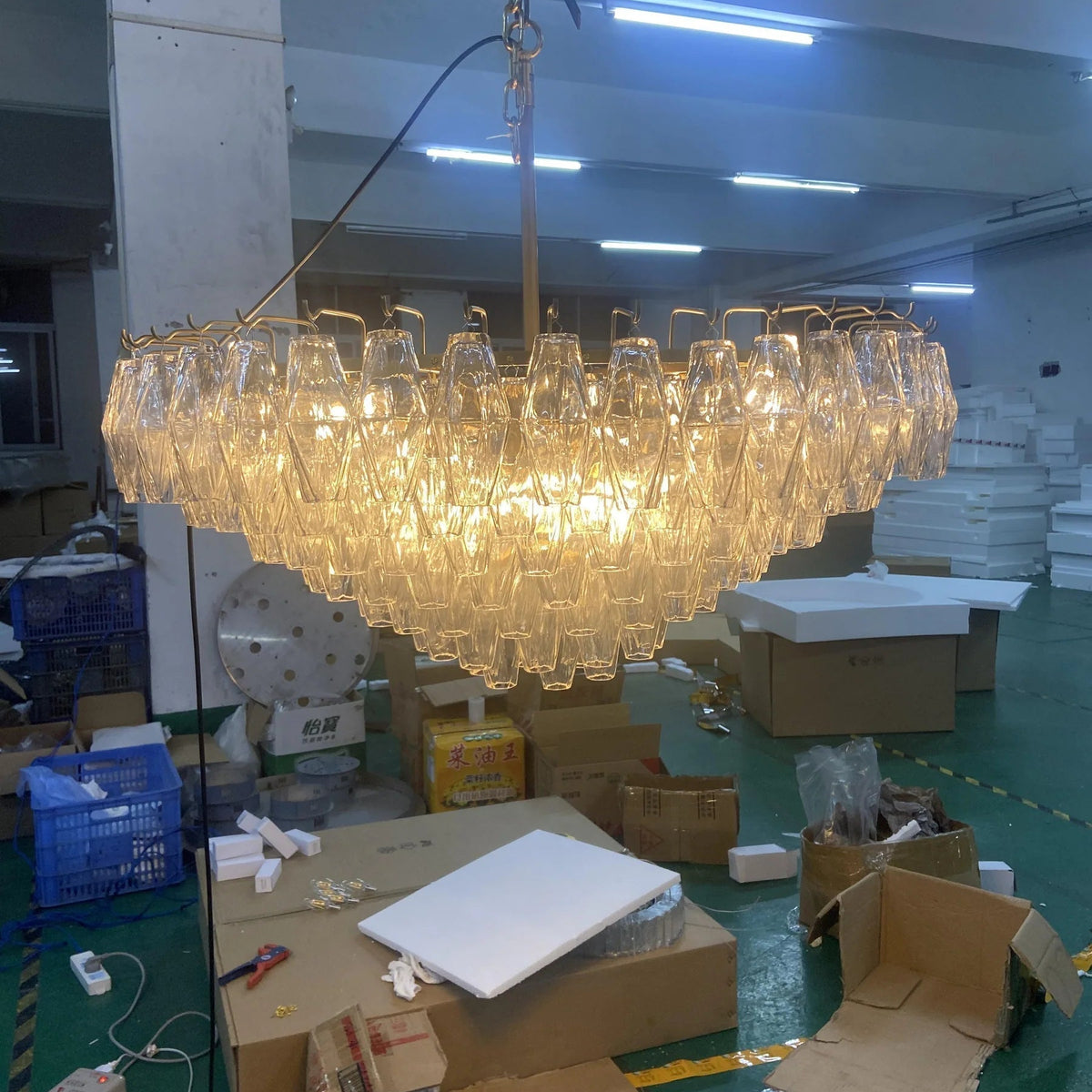 Chiare Tiered Glass Square Chandelier 32"